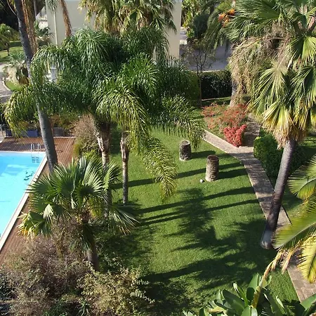 Au Chateau Vallaya Apartment