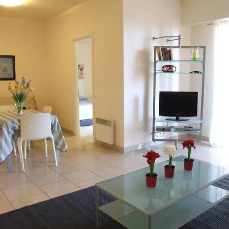 Apartament Au Chateau Vallaya Mentona
