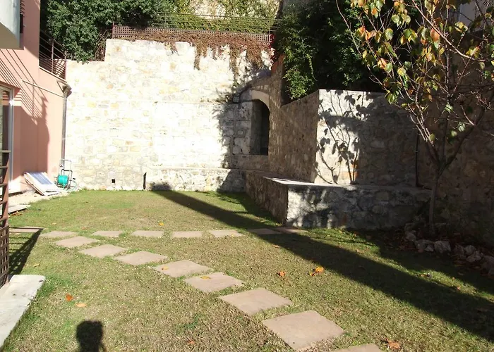 Au Chateau Vallaya Apartamento Menton